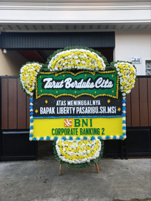 Papan Bunga Duka di Pariaman Utara
