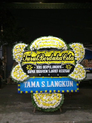 Papan Bunga Duka di Pariaman Utara